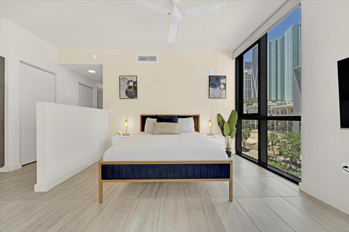 Devereaux Miami Luxury One-Bedroom And Studios Eksteriør billede