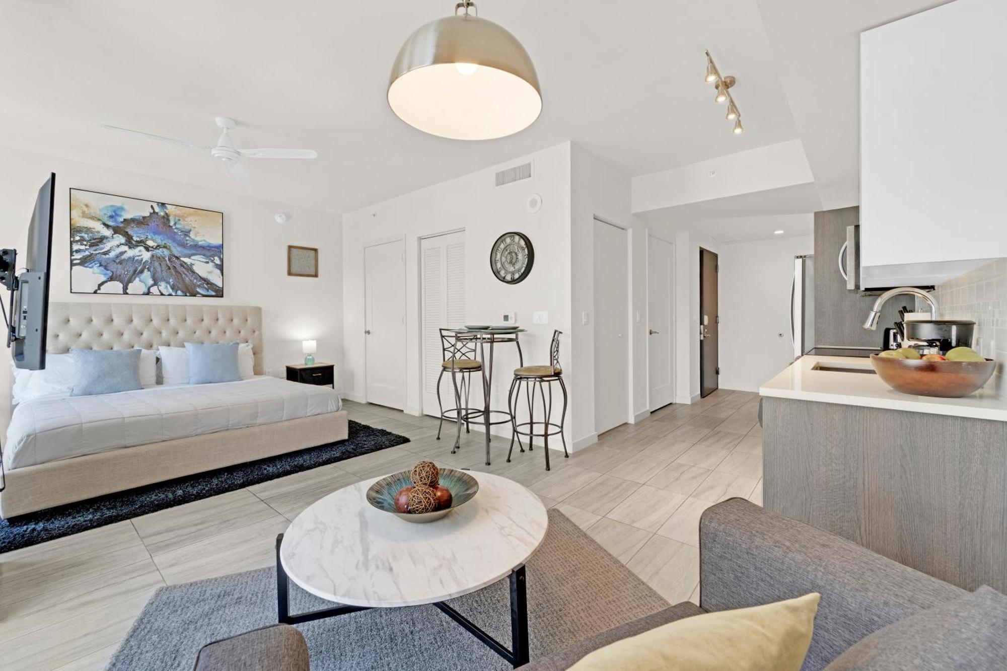 Devereaux Miami Luxury One-Bedroom And Studios Eksteriør billede